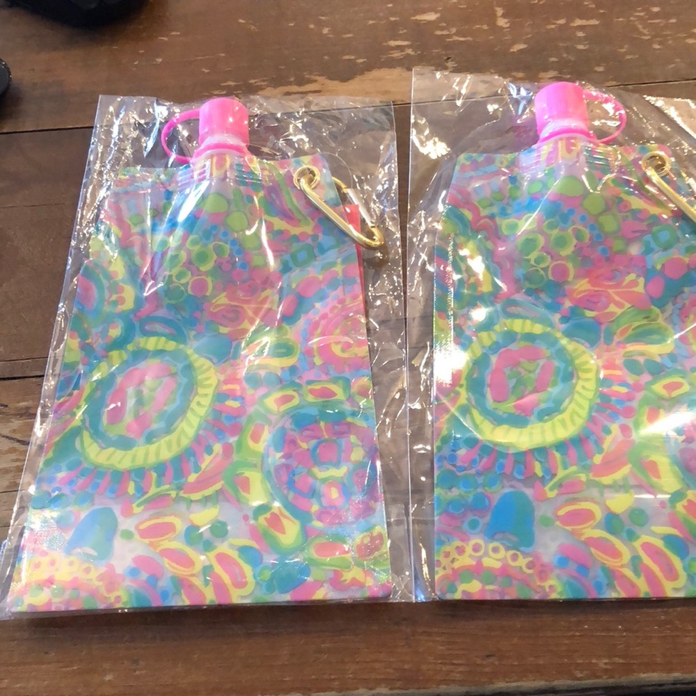 2 Lilly Pulitzer water bottles